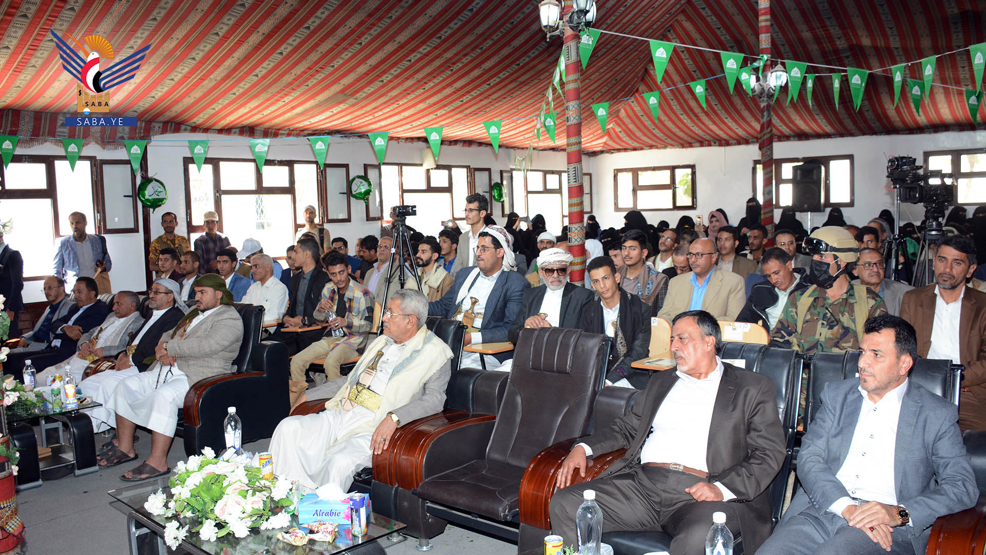 رئيس الوزراء يشارك في فعالية احتفاء جامعة المعرفة بذكرى المولد النبوي